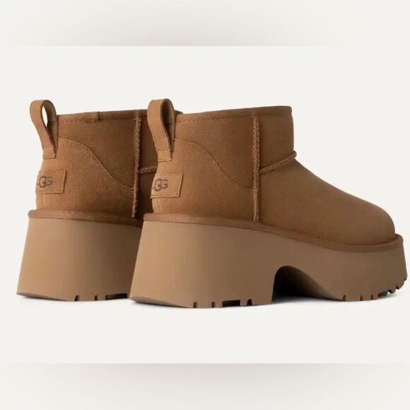 UGG Classic Ultra Mini New Heights Boot - Picture 5 of 8